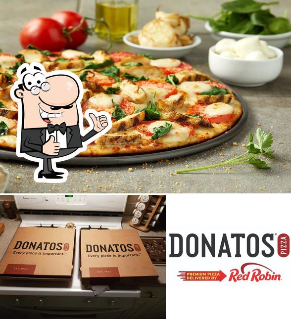 Look at the picture of Donatos Pizza