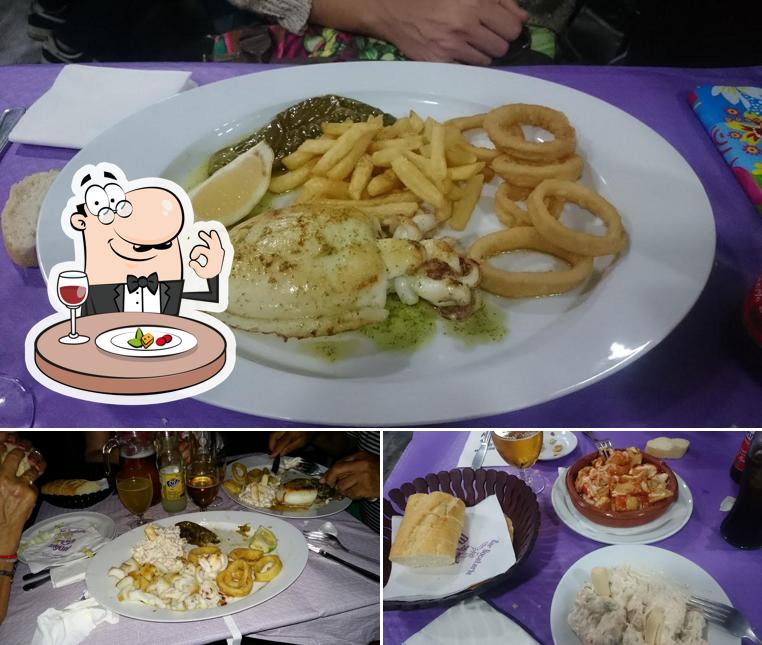 Еда в "Bocatería Miguel"
