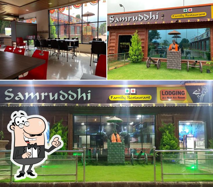Hotel samrudhi family restaurant and lodging