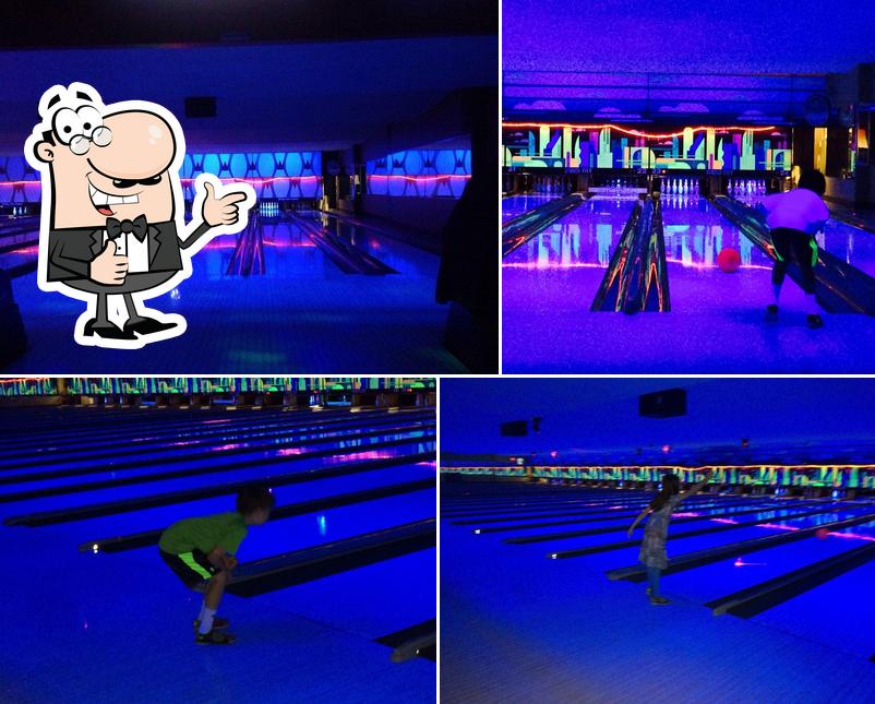 Strike City Lanes image