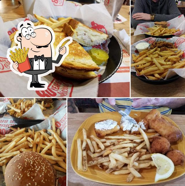 big boy, 3366 Biddle Ave in Wyandotte Restaurant menu and reviews