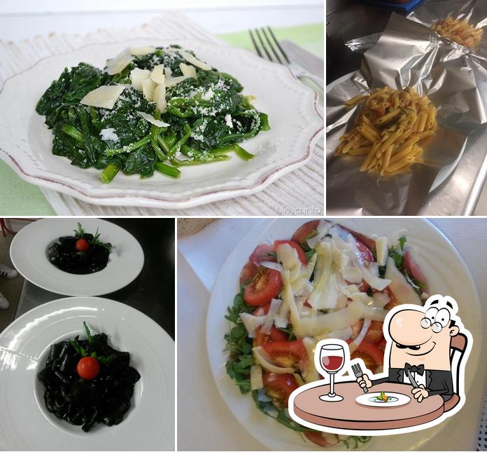 Platti al Ristorante a Monza - Da Guerino - Pizzeria con forno a Legna - Specialità pesce e carne - Fritto misto