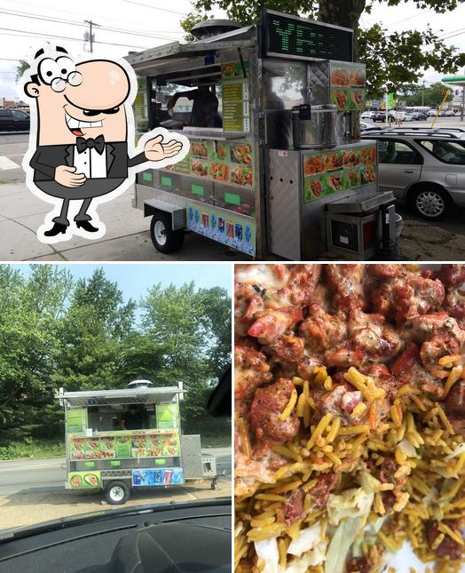 Gyro Hut Halal Food, 26992675 S 4th St in Philadelphia Restaurant