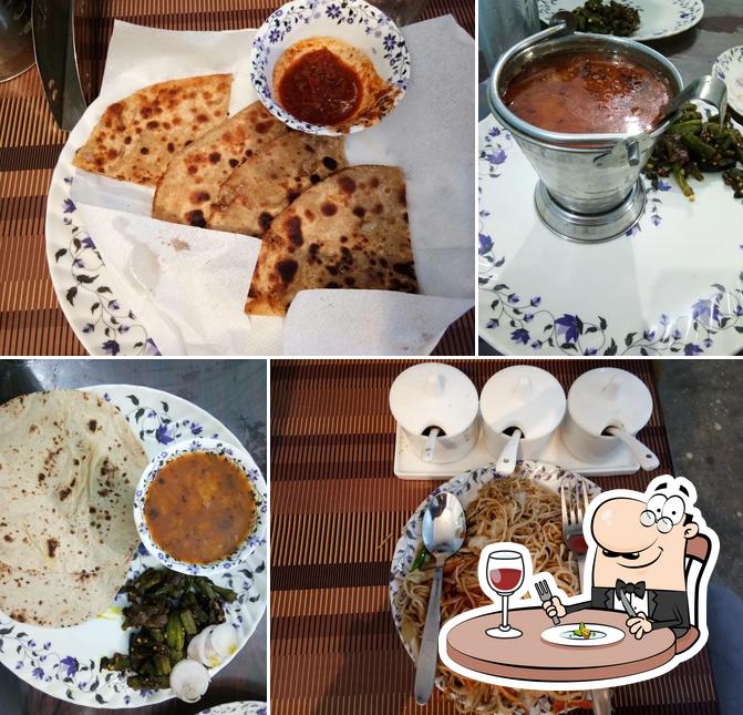 Restaurant Food and Frolic point