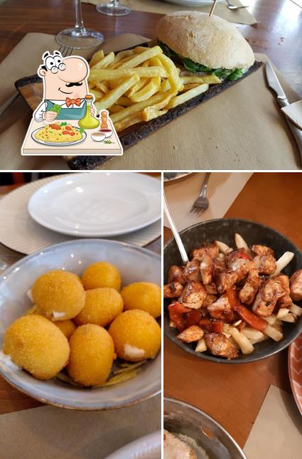 Еда в "Mesón Depacheco"
