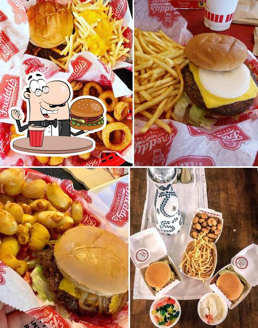 Freddy's Frozen Custard & Steakburgers, 2920 S 180th St in Omaha