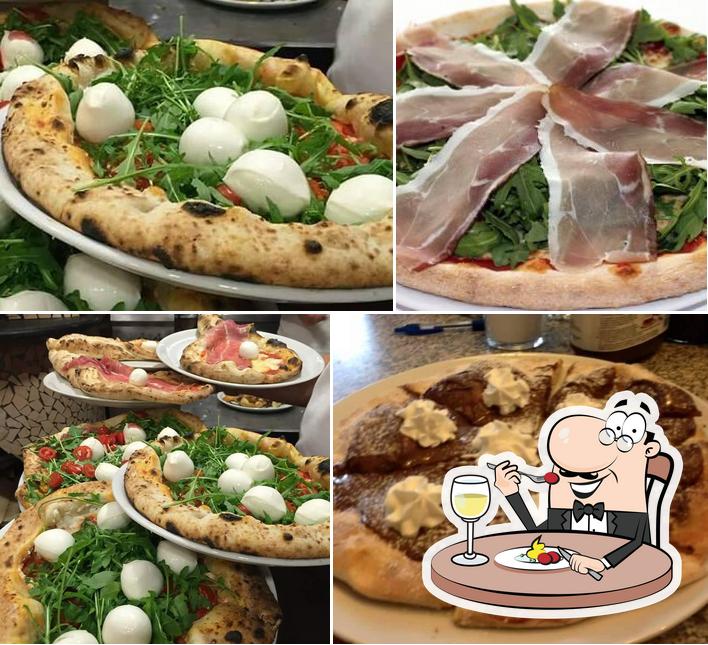 Cibo al Pizzeria All'Americana