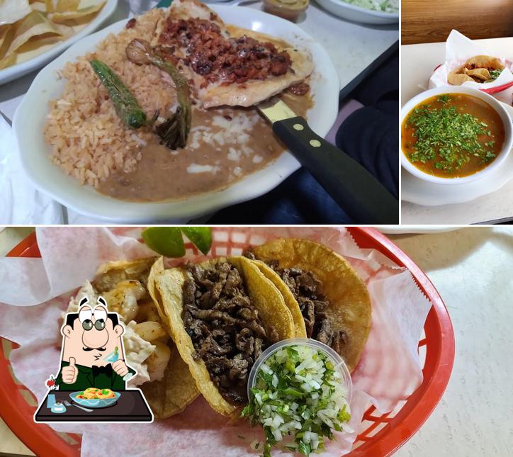 4 Tacos Locos in Greenville Restaurant menu and reviews