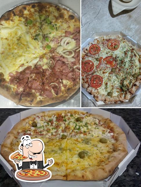 Peça diferentes tipos de pizza