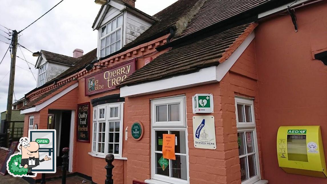 Ye Olde Cherry Tree, little oakley in Harwich Restaurant reviews