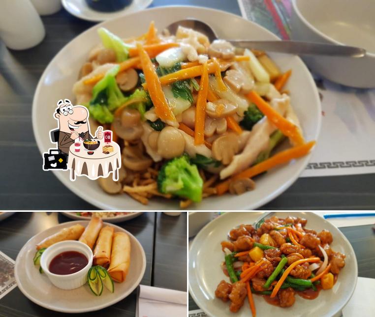 Food at Young Mandarin Court