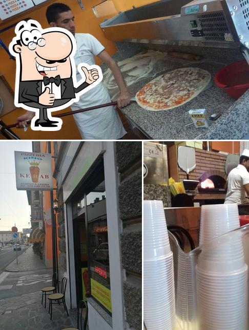 Regarder la photo de Pizzeria King