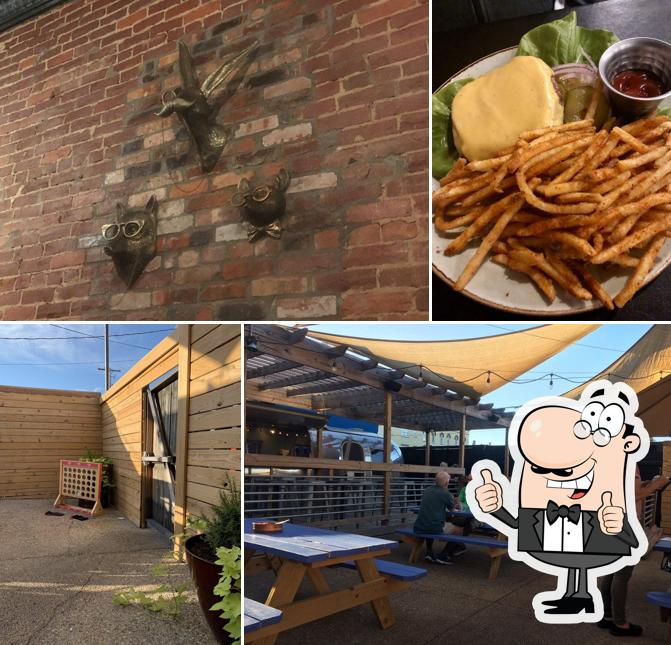Standard Plate and Pour in New Albany Restaurant reviews