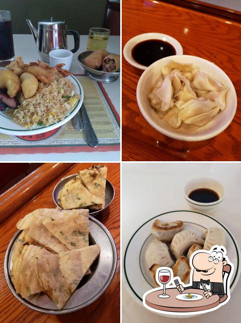 Tea Garden in Groveland Restaurant menu and reviews