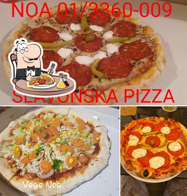 Pick pizza at Caffe & pizza bar Noa