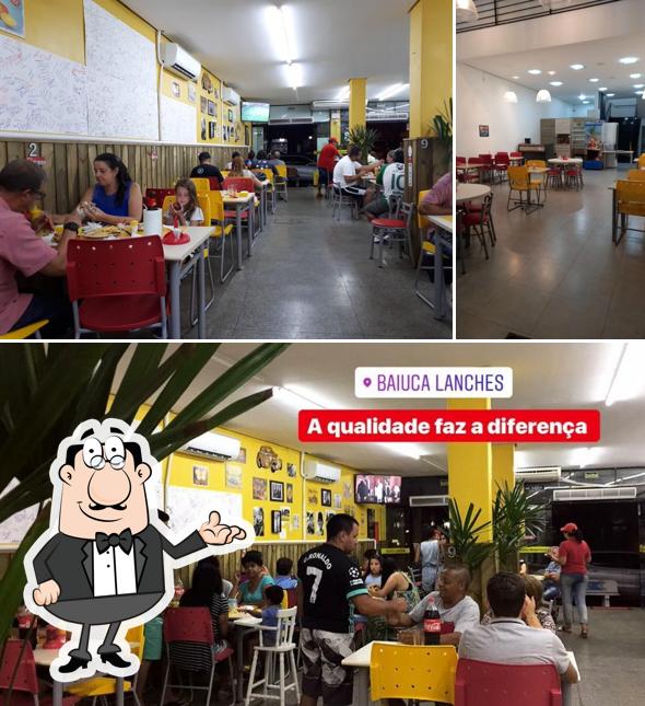 O interior do Baiúca Lanches