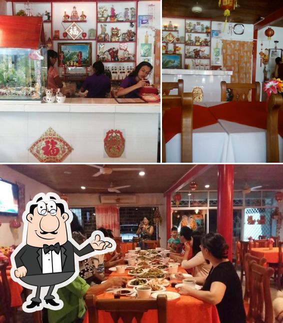 Mira cómo es Restaurante Wen Wah por dentro
