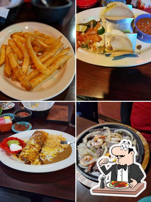 The Plaza Mexican Restaurant & Bar in Childress Restaurant menu and