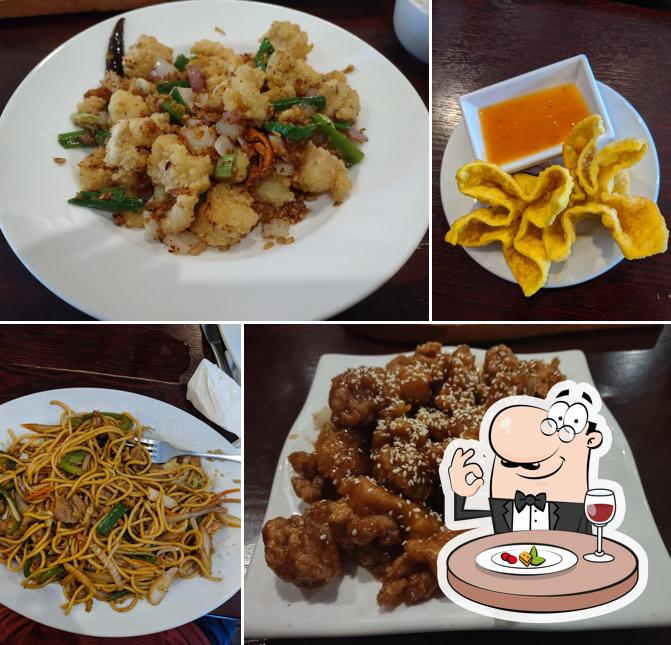 Ginger Asian Bistro in Pekin Restaurant menu and reviews
