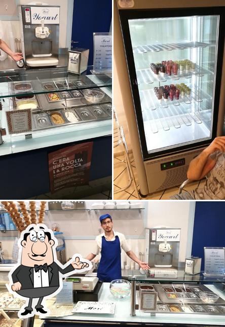 Gli interni di Gelateria Mori Yogurteria