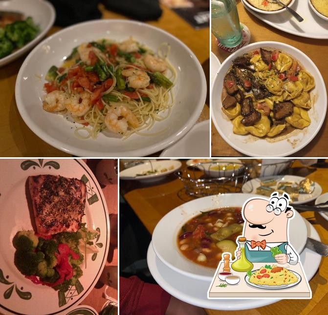 Olive Garden Italian Restaurant, 15090 W 119th St in Olathe