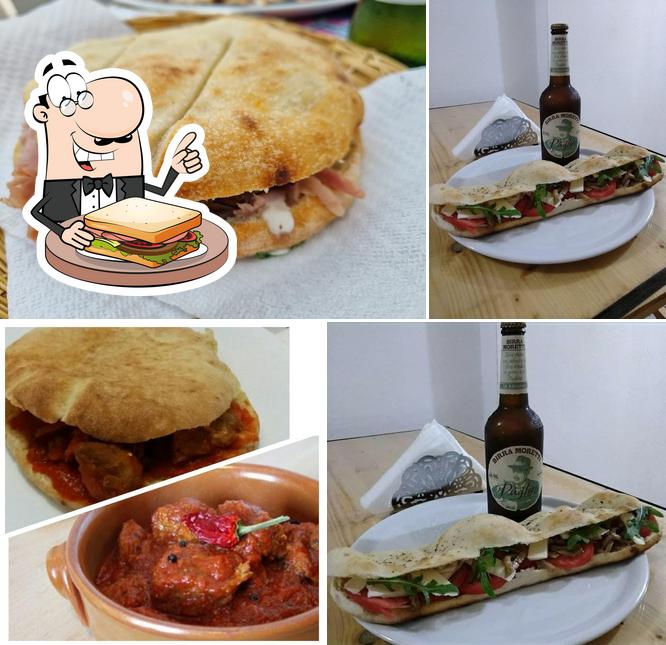 Scegli un panino a Al 123 Pucceria Pizzeria