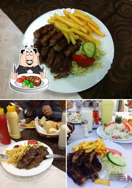 Steak at Restoran Ariz