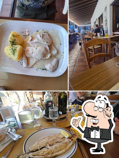 Siediti a un tavolo di Restaurant Da Pino 2