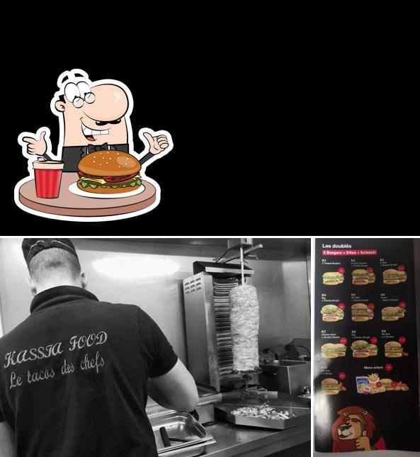 Get a burger at Kassia Food Cavaillon