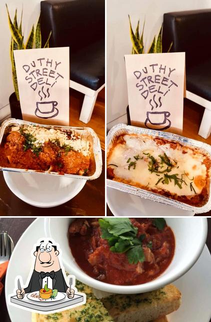 Comida en Duthy Street Deli Cafe