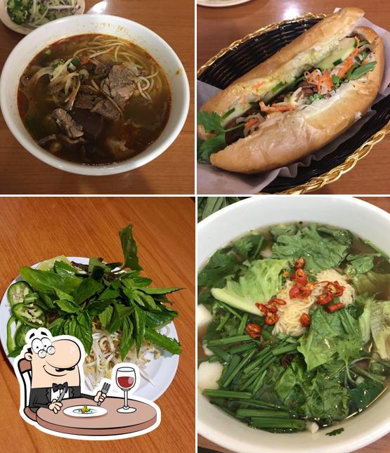 Meals at Phở Super 9