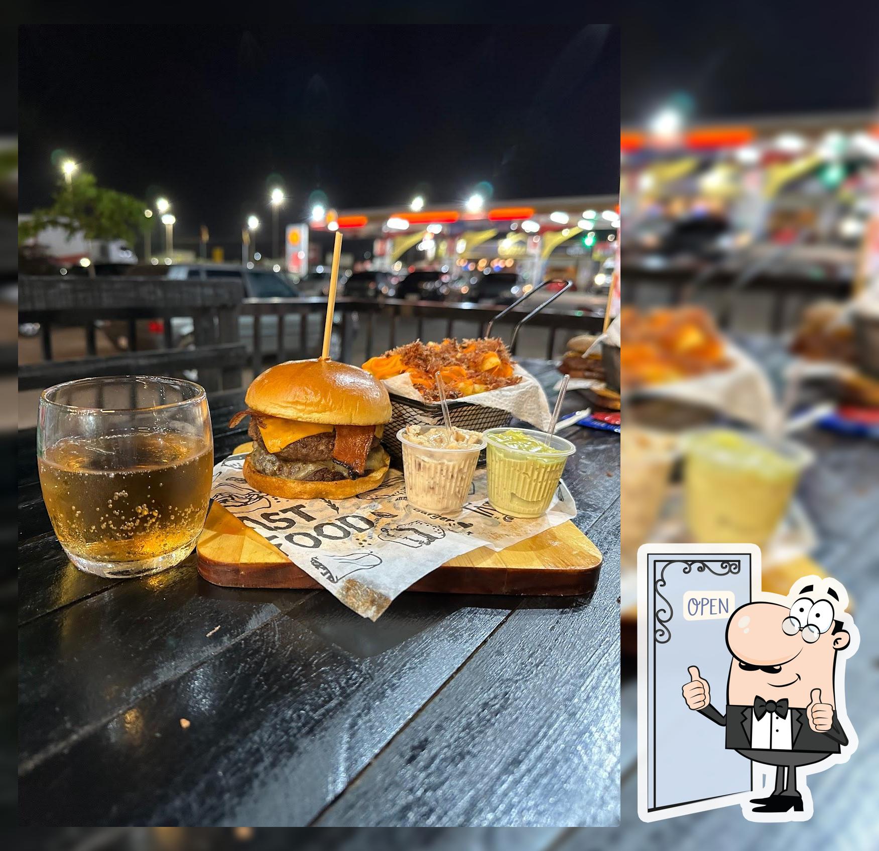 Burger House Shell
