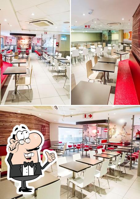 L'intérieur de KFC Bloemfontein Central Park