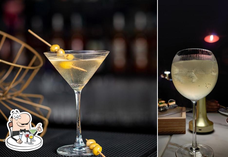 Molecule Air Bar Kitchen, Jhansi Restaurant reviews