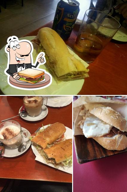 Degusta un sándwich en El Rey Del Bocata