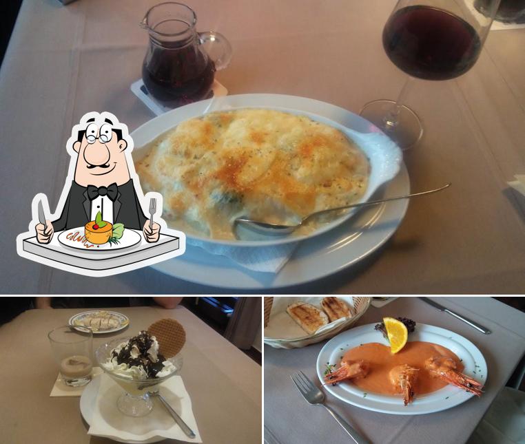 Essen im Restaurant Nikos