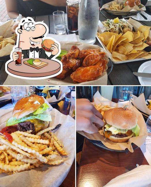 The Brass Tap in Williamsburg Restaurant menu and reviews