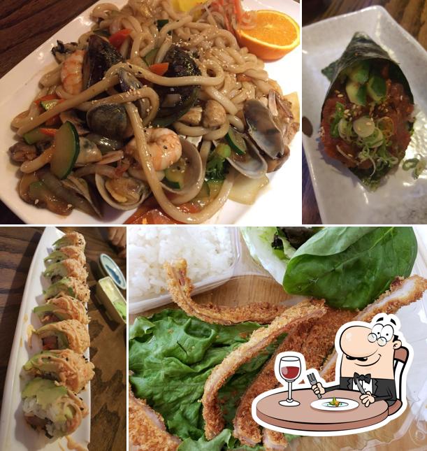 Kaki Sushi Restaurant in Pleasanton Restaurant menu and reviews