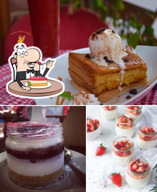 "Liverpool Restaurant & Cafe" предлагает разнообразный выбор сладких блюд