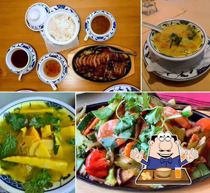 Блюда в "Restaurant Hanoi"