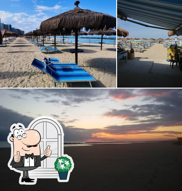 Check out how Tamanaco Beach looks outside