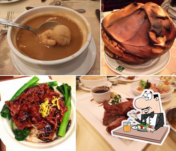 Еда в "Tai Ping Koon Restaurant (Central)"