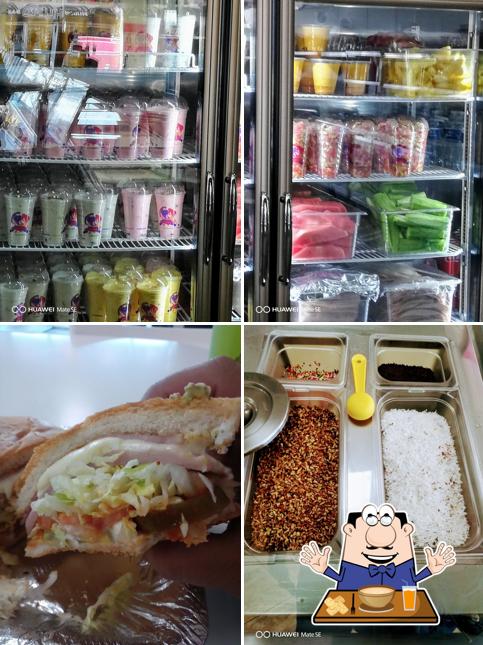 Food at La Michoacana Premium - N Lewis, Waukegan
