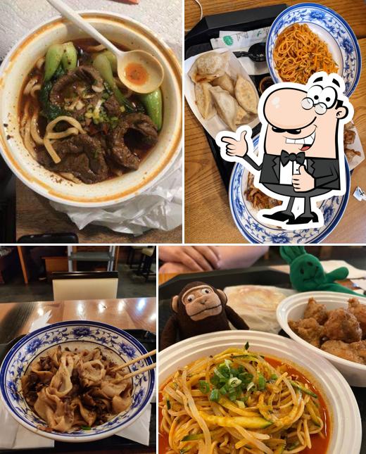 Bites of Xi'an 84 西府小吃 in New York City Restaurant menu and reviews