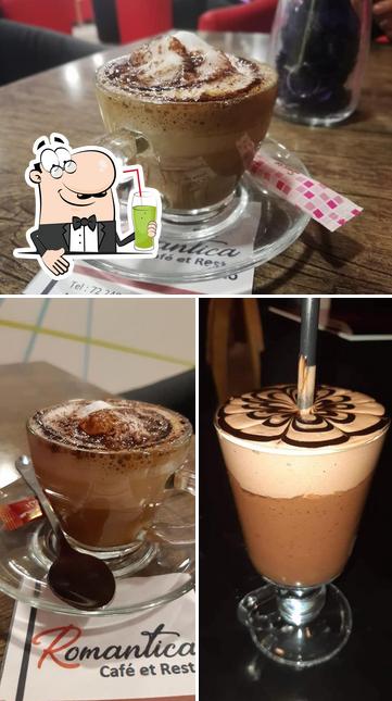 Насладитесь напитками из бара "Romantica café et Resto"