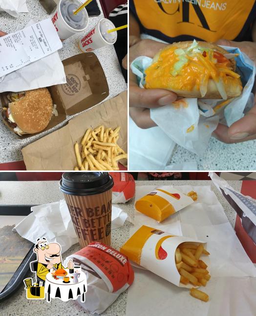 Hungry Jack's Burgers Taringa in Taringa - Restaurant menu and reviews