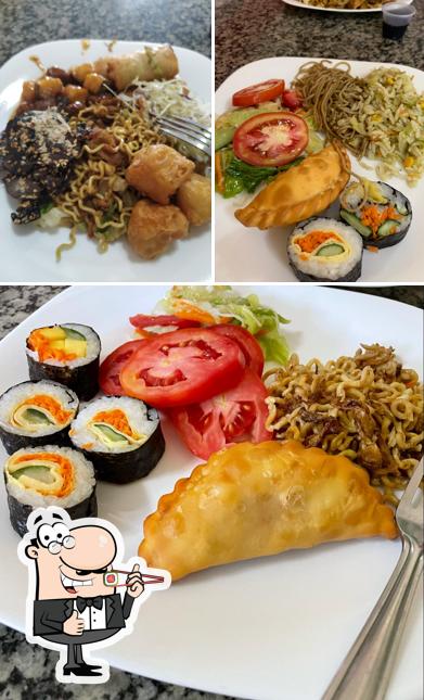 Prove diferentes opções de sushi