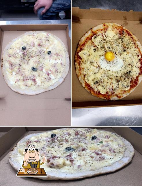 Prenez des pizzas à TOUTTI PIZZA