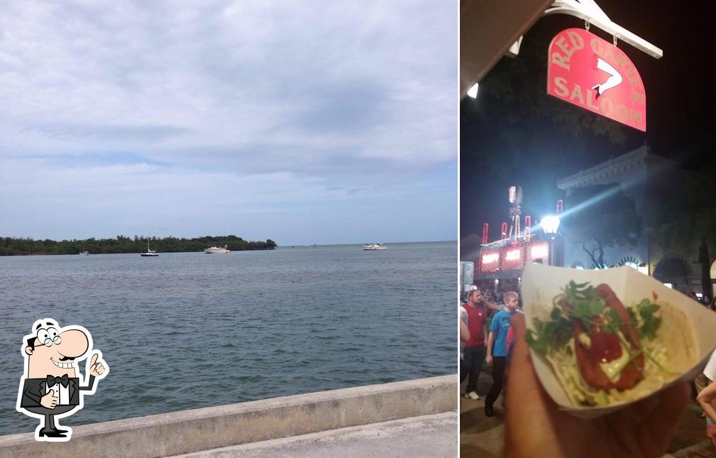 See this pic of Key West Taco Dog