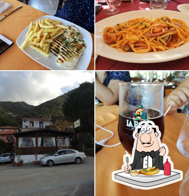 Try out fries at Ristorante Pizzeria Da Nuccio Scilla